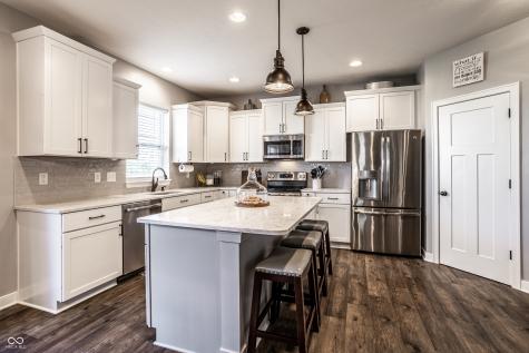 6318 Sugar Maple Drive Zionsville IN 46077