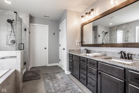 6318 Sugar Maple Drive Zionsville IN 46077