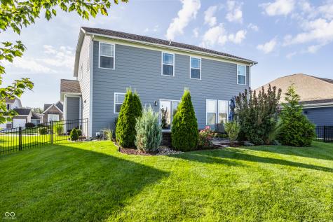 6318 Sugar Maple Drive Zionsville IN 46077