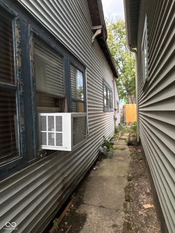 1621 Union Street Indianapolis IN 46225