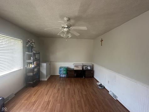 731 W Stop 11 Road Indianapolis IN 46217