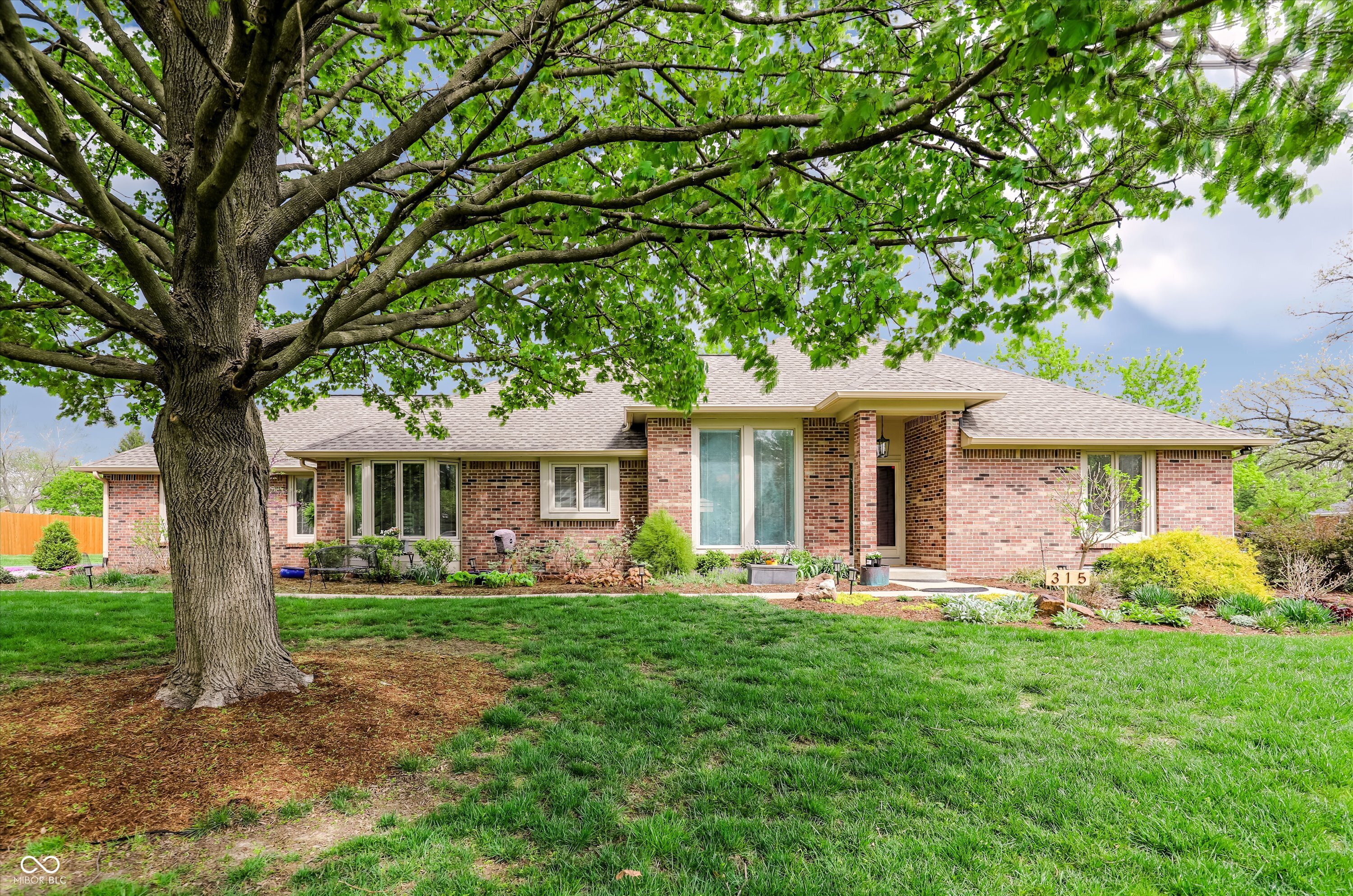 315 Rockwell Court Zionsville IN 46077