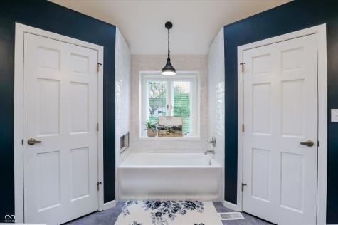 315 Rockwell Court Zionsville IN 46077