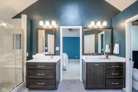 315 Rockwell Court Zionsville IN 46077