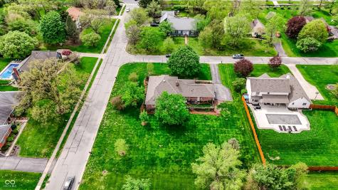315 Rockwell Court Zionsville IN 46077