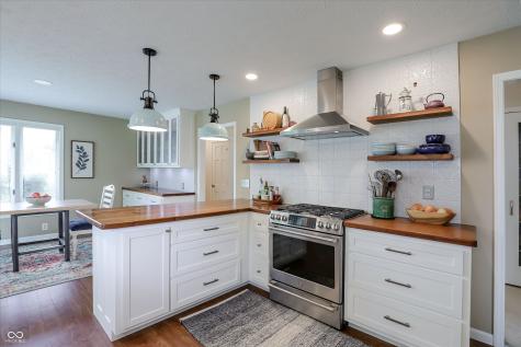 315 Rockwell Court Zionsville IN 46077