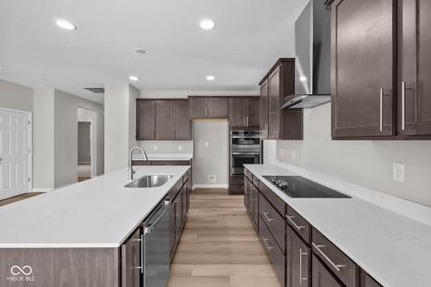 10627 Banyan Wood Court Indianapolis IN 46239