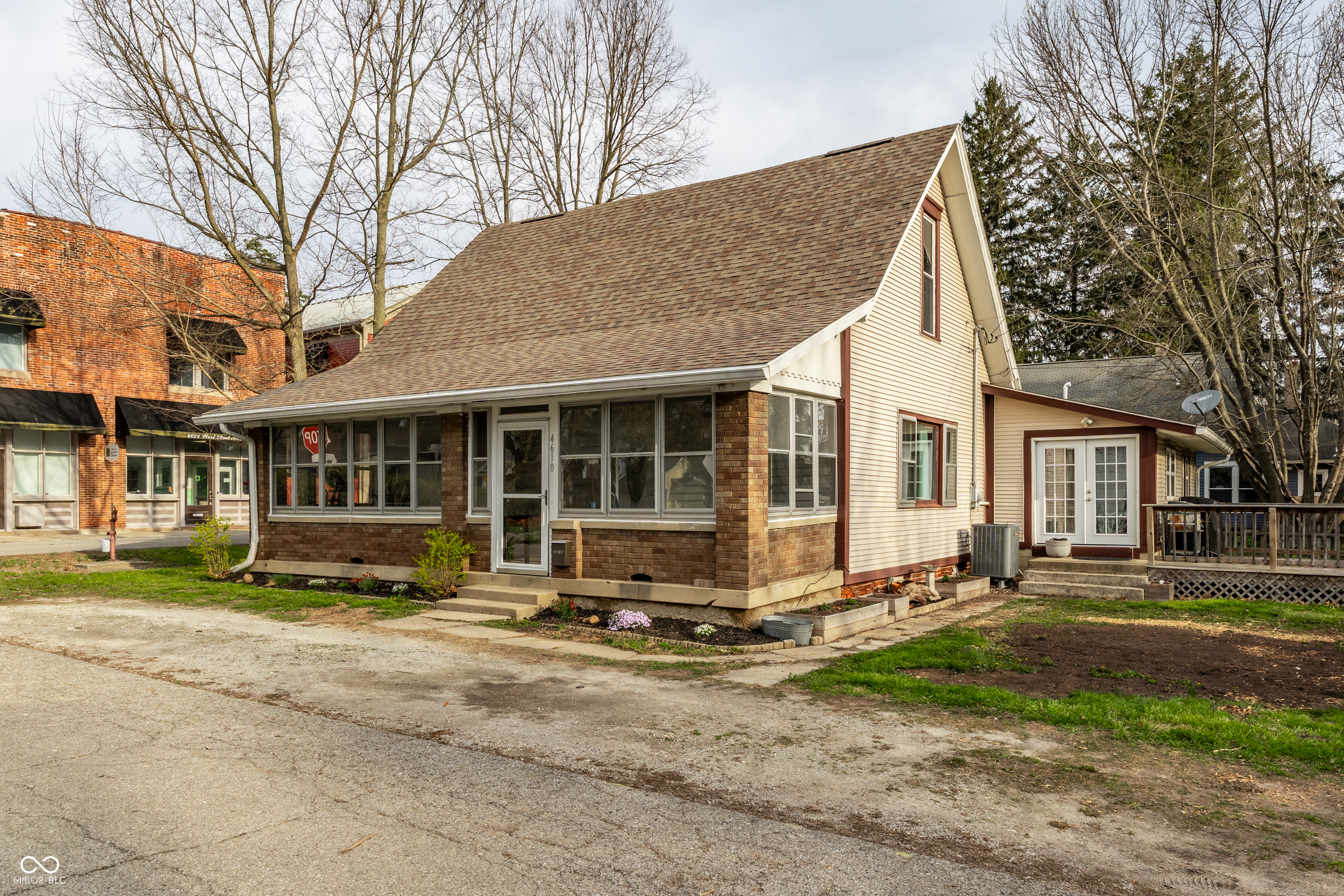 4610 W 72nd Street Indianapolis IN 46268