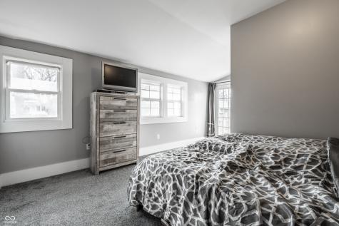 4610 W 72nd Street Indianapolis IN 46268