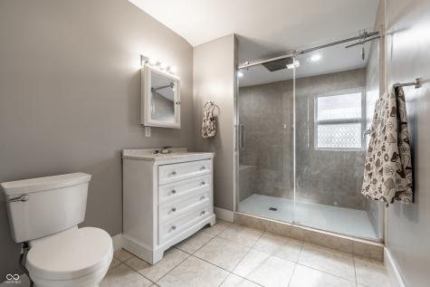 4610 W 72nd Street Indianapolis IN 46268