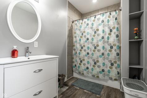 4610 W 72nd Street Indianapolis IN 46268