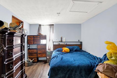406 W Linden Street Colfax IN 46035