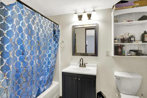406 W Linden Street Colfax IN 46035