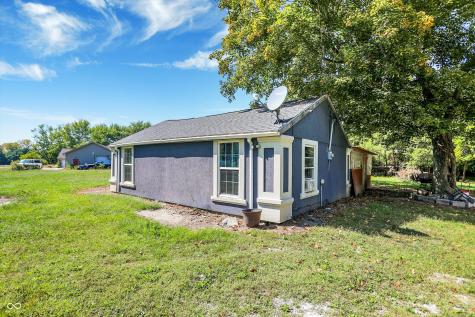 406 W Linden Street Colfax IN 46035