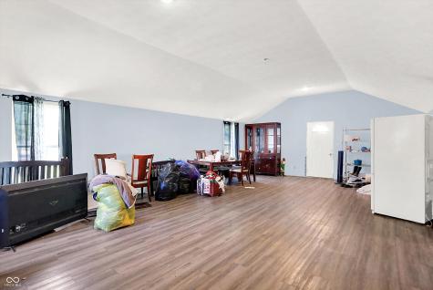 406 W Linden Street Colfax IN 46035