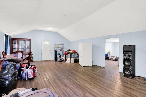 406 W Linden Street Colfax IN 46035