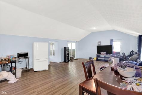 406 W Linden Street Colfax IN 46035