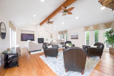 574 Memory Lane Carmel IN 46032