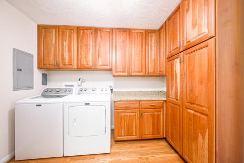 574 Memory Lane Carmel IN 46032