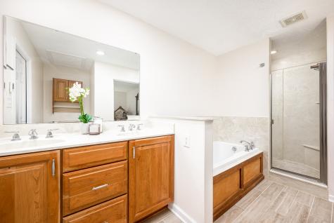 574 Memory Lane Carmel IN 46032