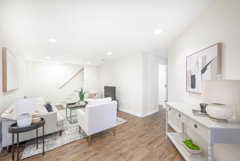574 Memory Lane Carmel IN 46032