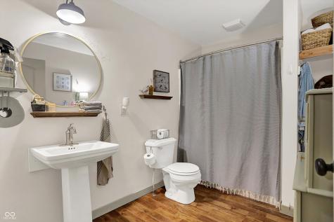 1630 N 400 W Bargersville IN 46106