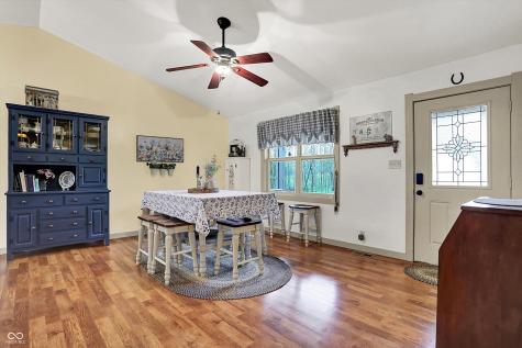 1630 N 400 W Bargersville IN 46106