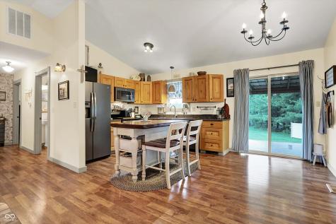 1630 N 400 W Bargersville IN 46106