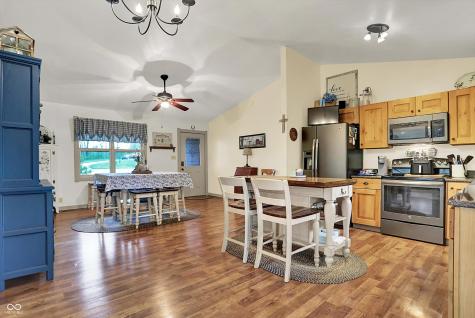 1630 N 400 W Bargersville IN 46106