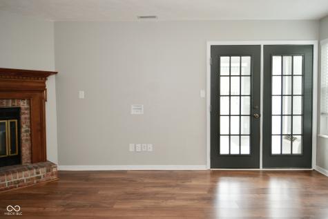 344 E Banta Road Indianapolis IN 46227