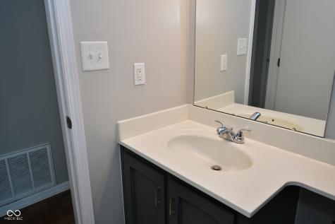 344 E Banta Road Indianapolis IN 46227