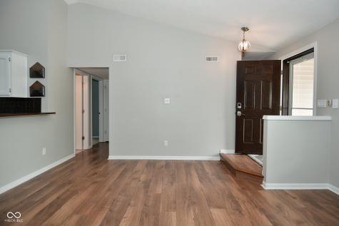 344 E Banta Road Indianapolis IN 46227