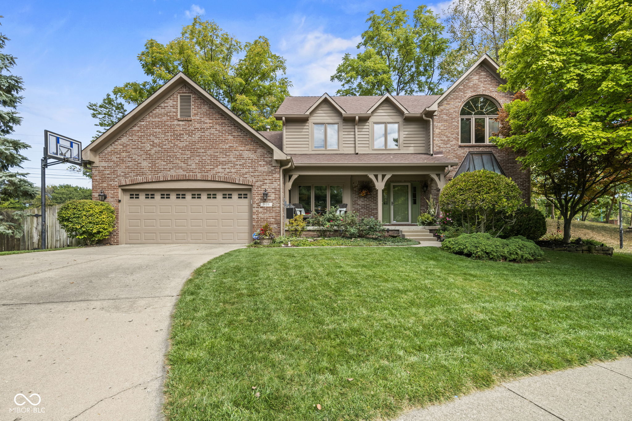 9126 Pinecreek Court Indianapolis IN 46256