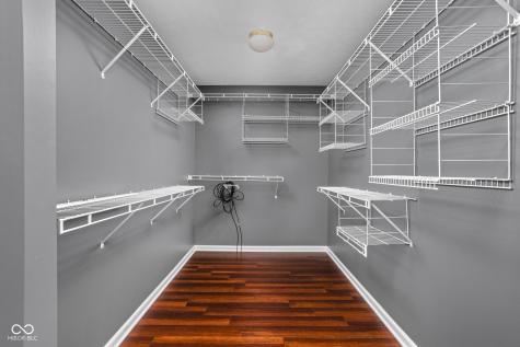 2048 Whitetail Court Avon IN 46123