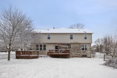 2048 Whitetail Court Avon IN 46123