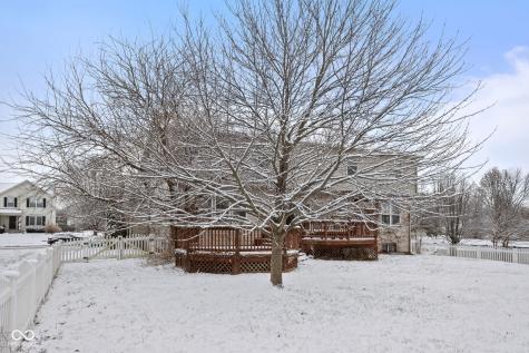 2048 Whitetail Court Avon IN 46123