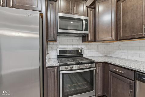 388 Angelina Way Avon IN 46123