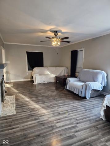 1512 Grand Avenue Columbus IN 47201