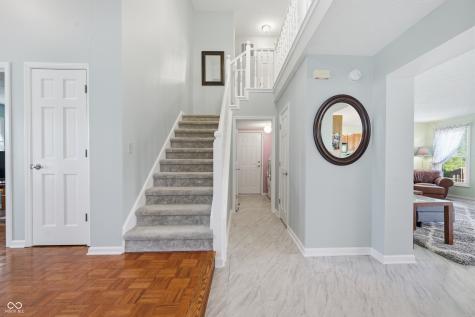 10538 Lighthouse Way Indianapolis IN 46256