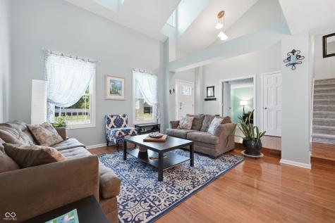 10538 Lighthouse Way Indianapolis IN 46256