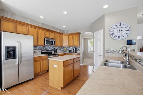 3033 Tuscarora Lane Indianapolis IN 46217