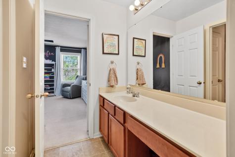 3033 Tuscarora Lane Indianapolis IN 46217