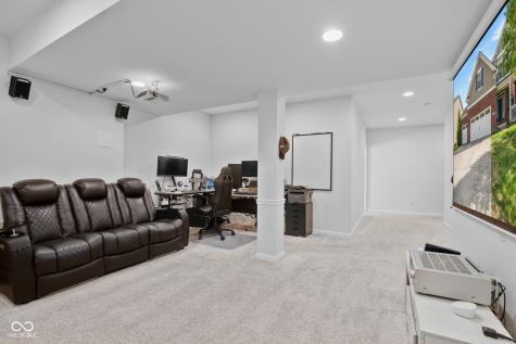 3033 Tuscarora Lane Indianapolis IN 46217