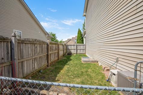 3033 Tuscarora Lane Indianapolis IN 46217