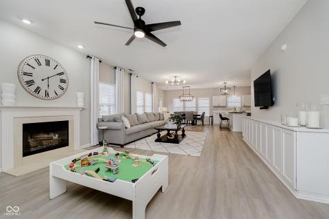 12253 Rambling Road Fishers IN 46037