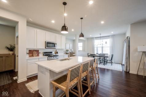 13045 Hartswood Drive Fishers IN 46037