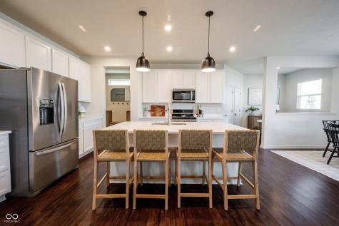 13045 Hartswood Drive Fishers IN 46037