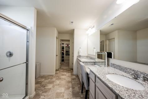 13045 Hartswood Drive Fishers IN 46037