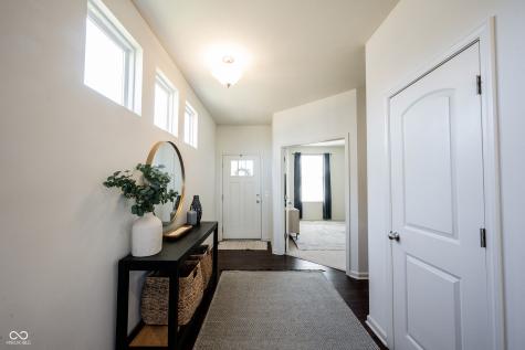 13045 Hartswood Drive Fishers IN 46037
