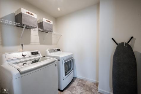 13045 Hartswood Drive Fishers IN 46037